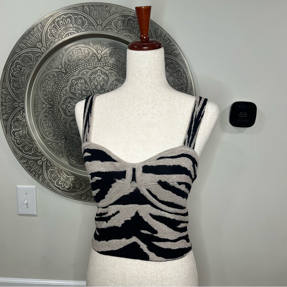 NWT Paola Bernardi Tan Black Zebra Print Jacket and Tank Set  - Size S/M - Picture 10 of 14